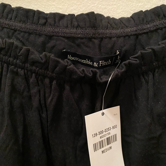 ❤️VENDU❤️New abercrombie black top - Picture 3 of 4